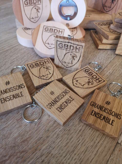 Ensemble d’objets publicitaires en bois personnalisés GBDH